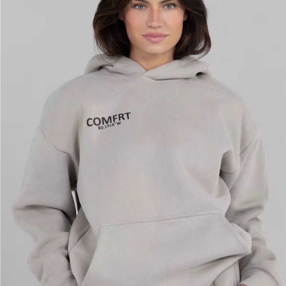 COMFRT Stone Coordinate Hoodie and Sweatpants Bundle. Medium